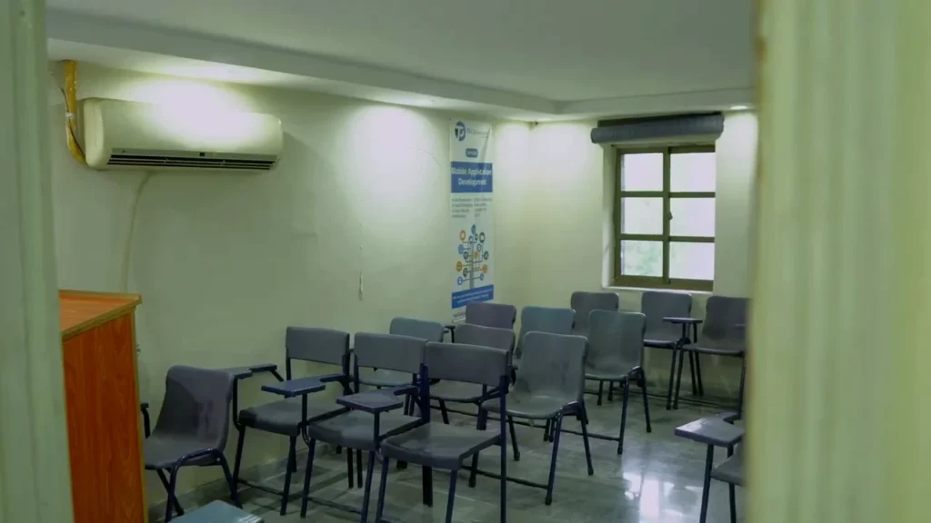 A classroom at Lahore City College